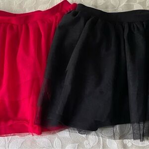 2skirts! Circo black /red skirt large